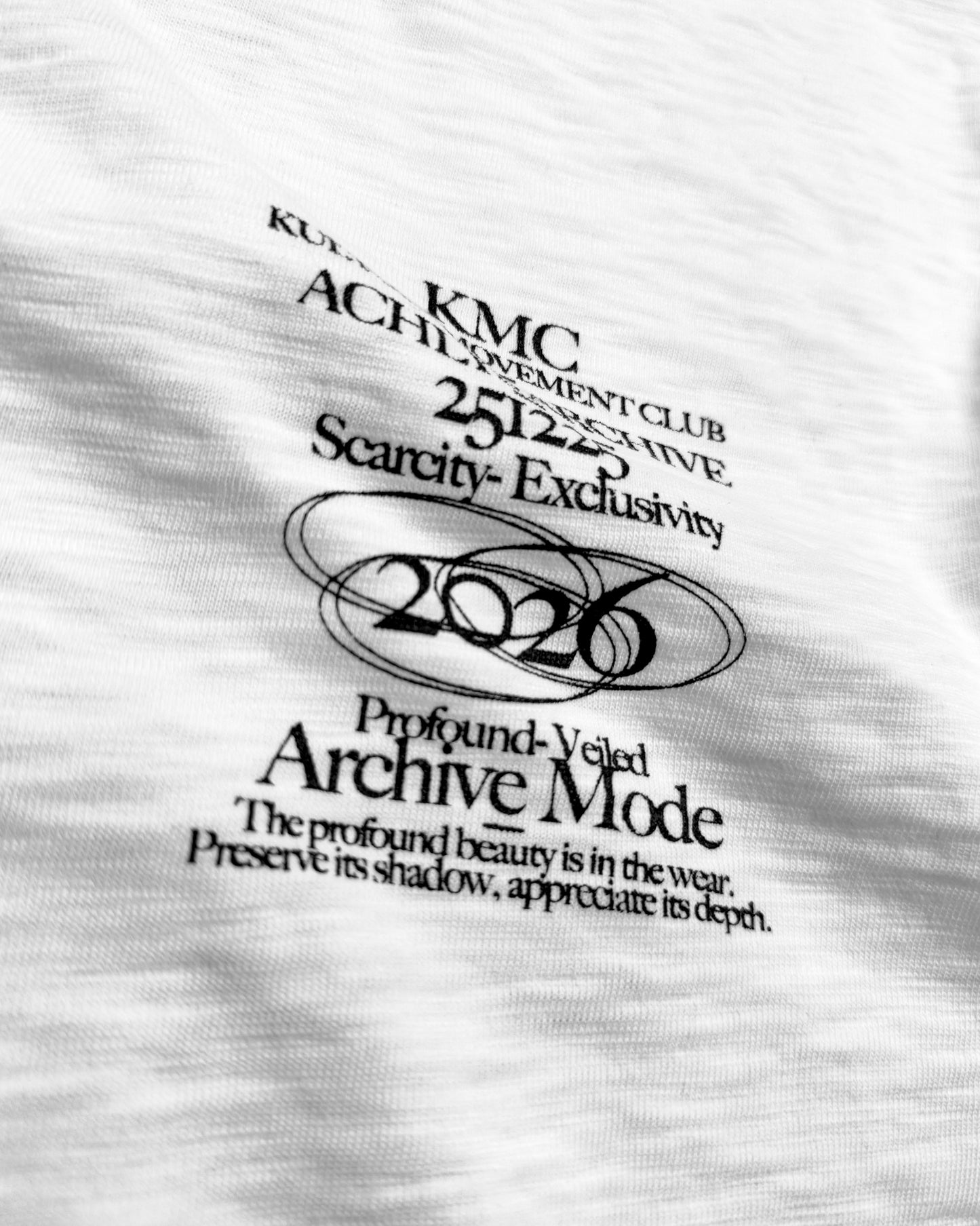 KMC White AA COLLAR T-Shirt