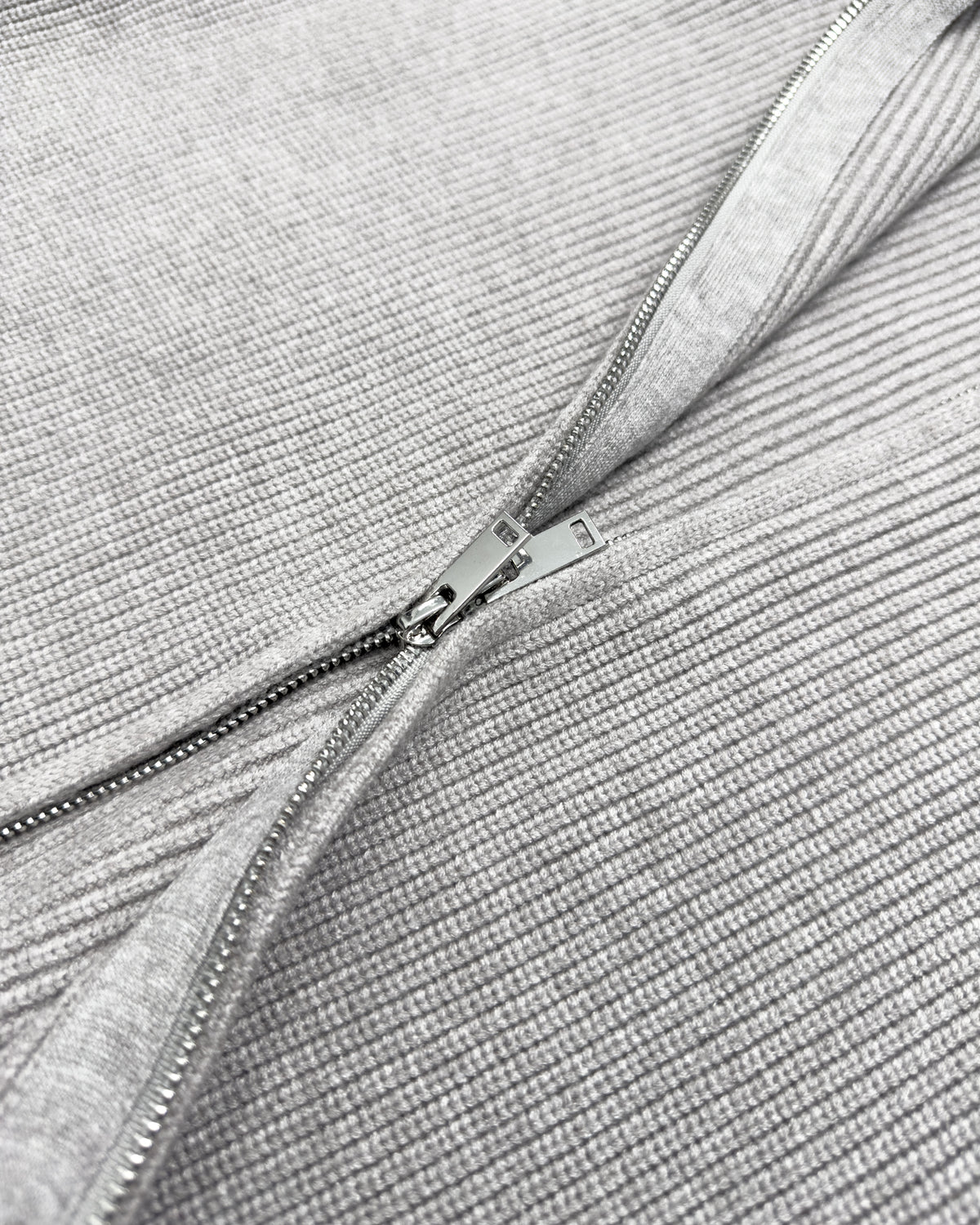 KMC CONCRETE ZIP KNIT SWEATER