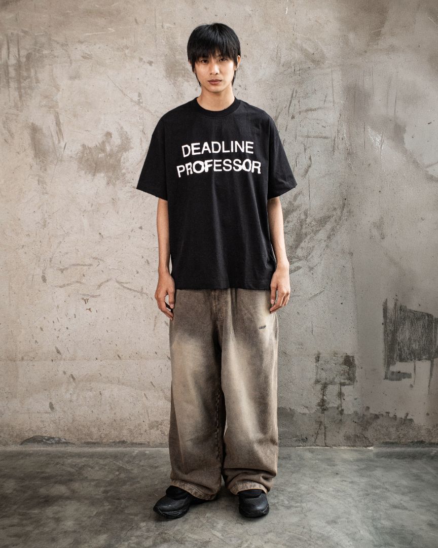 KMC DEADLINE PROFESSOR T-SHIRT